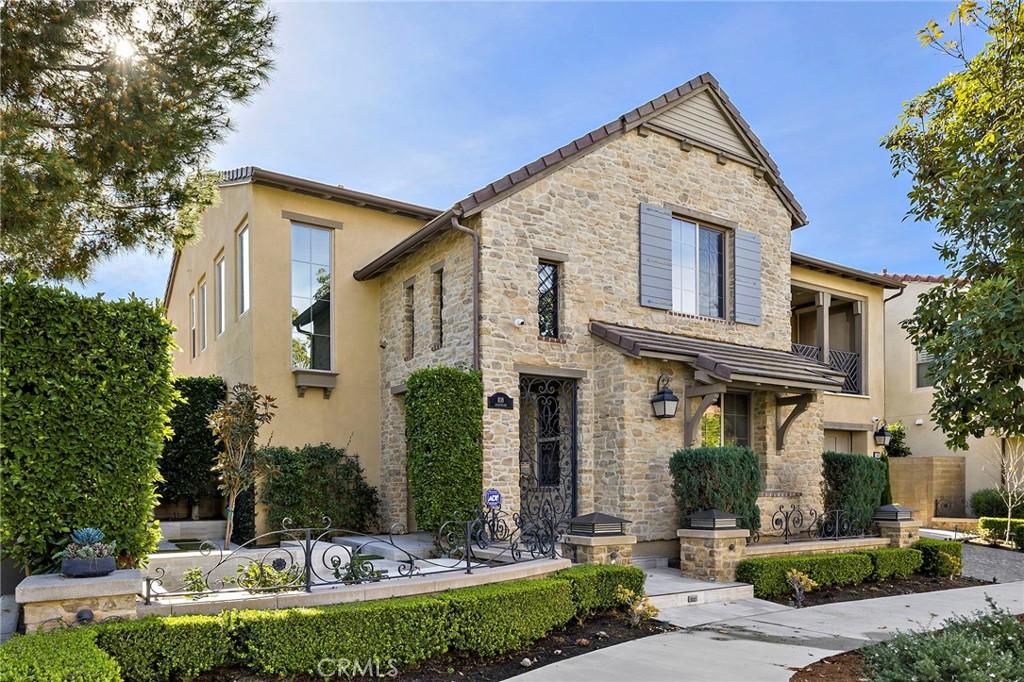 MLS #OC26034405 image #0