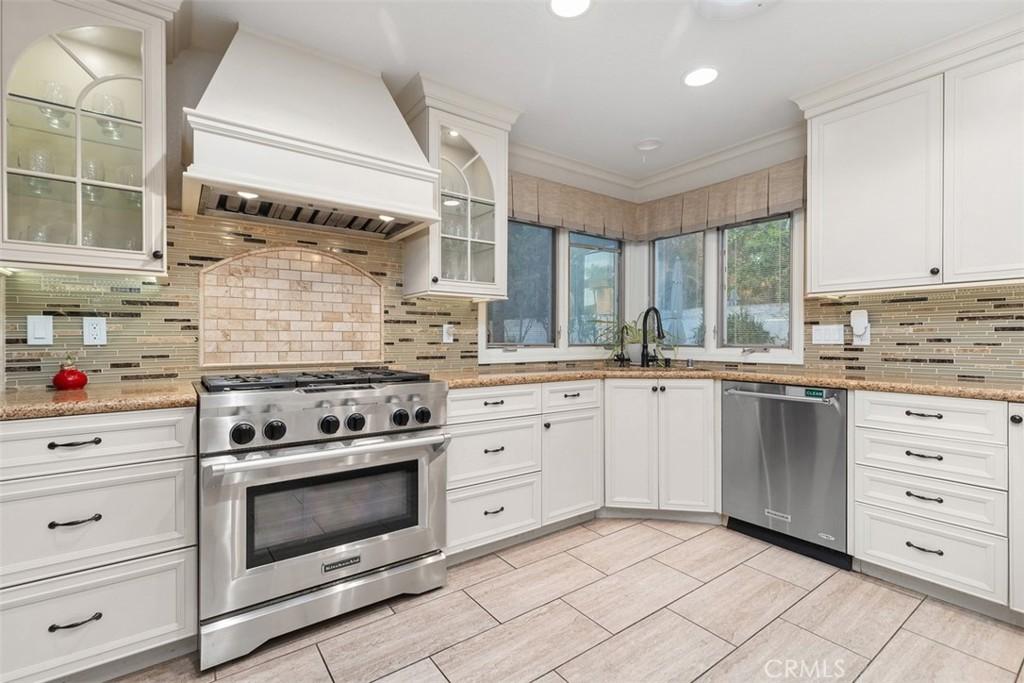 MLS #OC26036867 image #0