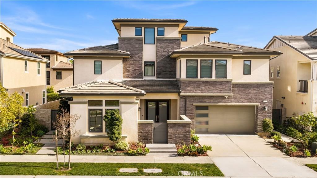 MLS #OC26039914 image #0