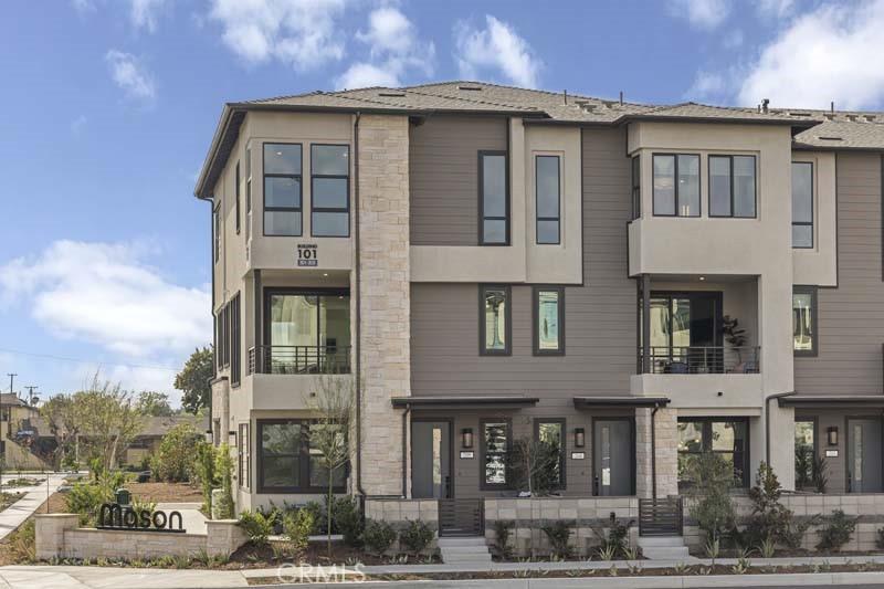 MLS #OC26040083 image #0