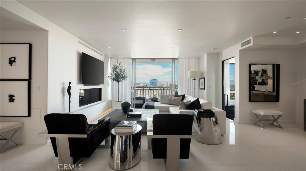 MLS #OC26042716 image #0