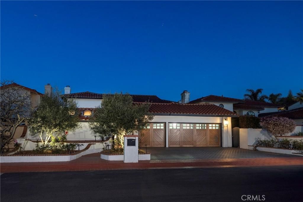 MLS #OC26043535 image #0