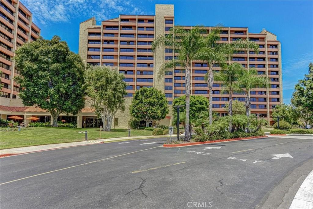 MLS #OC26044263 image #0