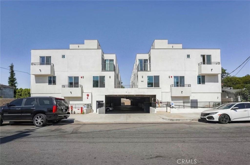 MLS #OC26044359 image #0