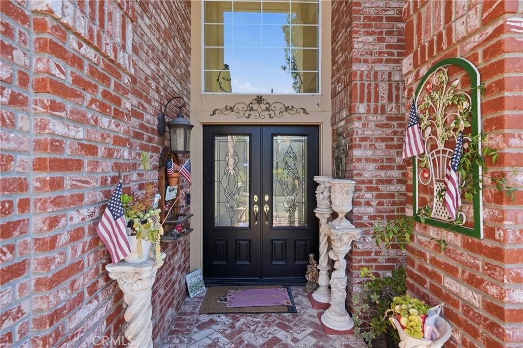 MLS #OC26044913 image #0