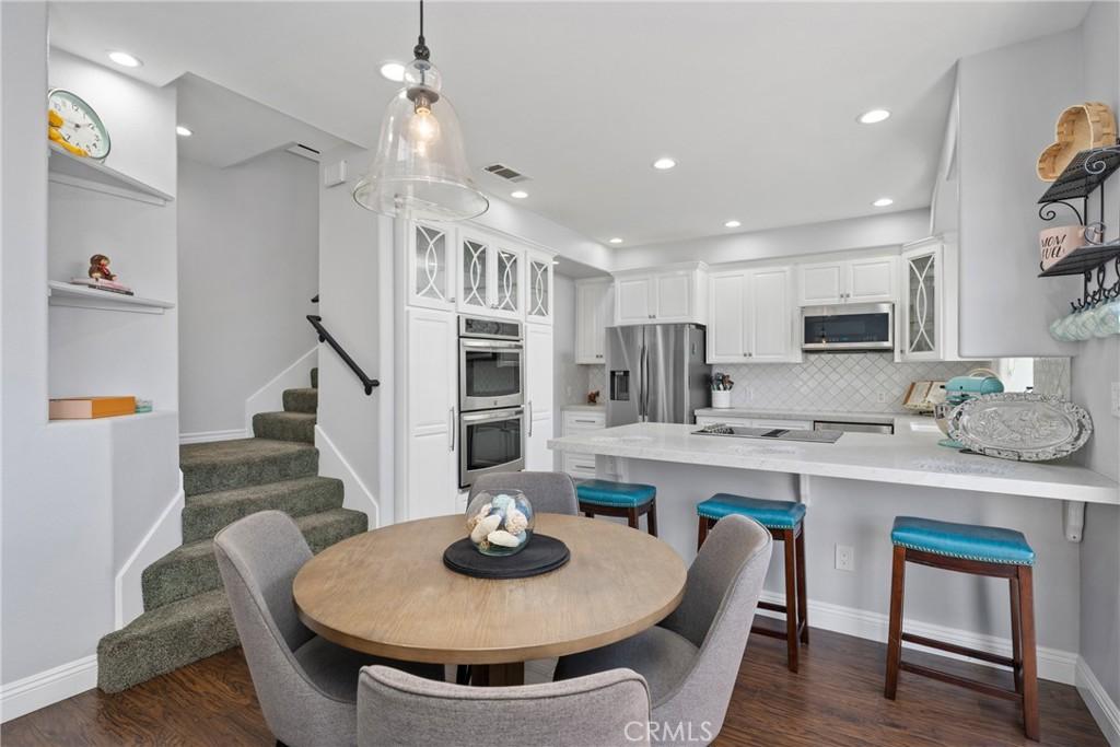 MLS #OC26045950 image #0