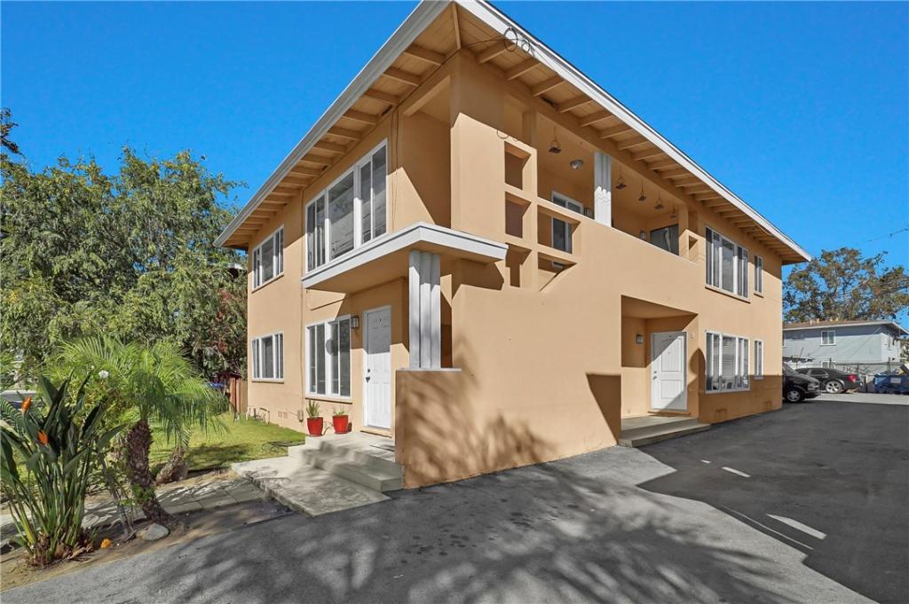 MLS #OC26048328 image #0