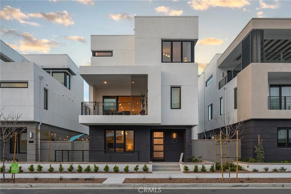 MLS #OC26048566 image #0