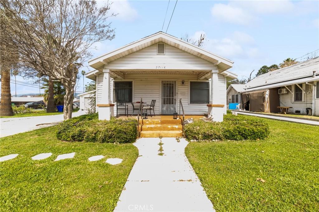 MLS #OC26049631 image #0