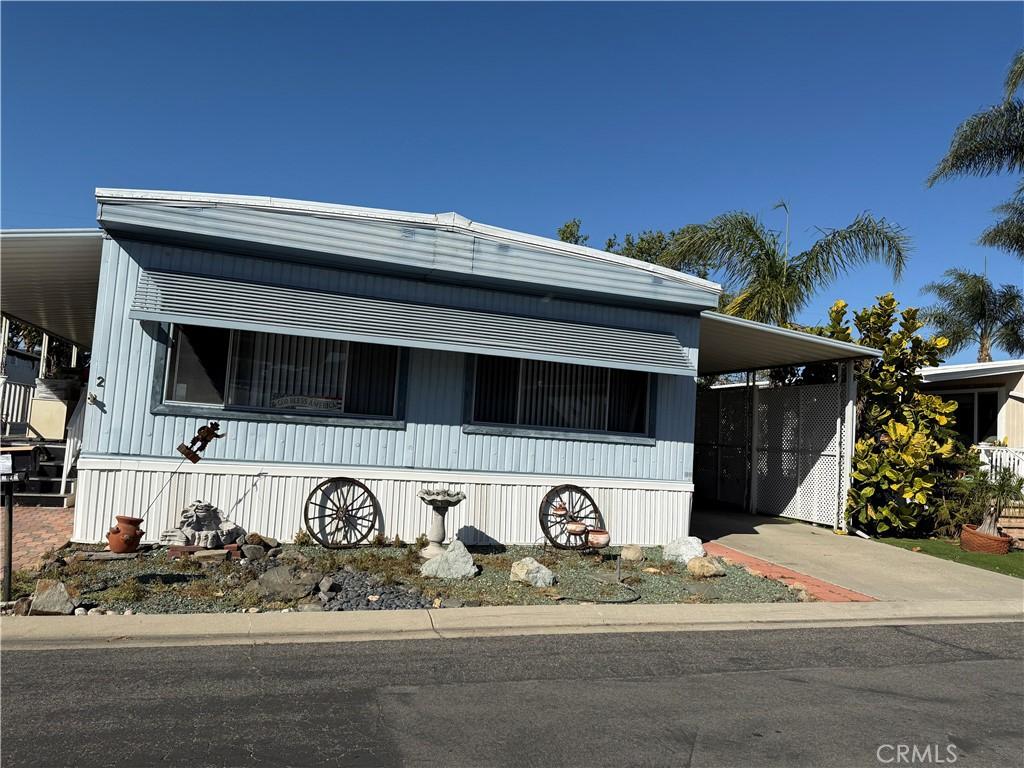 MLS #OC26050521 image #0