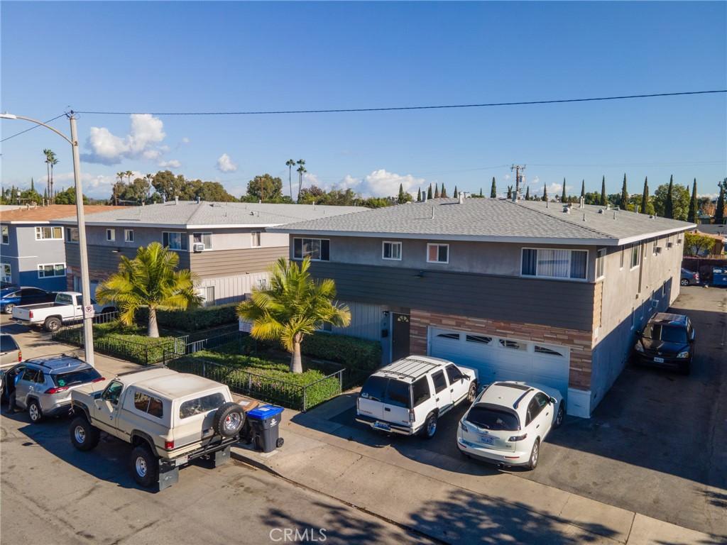 MLS #OC26052256 image #0