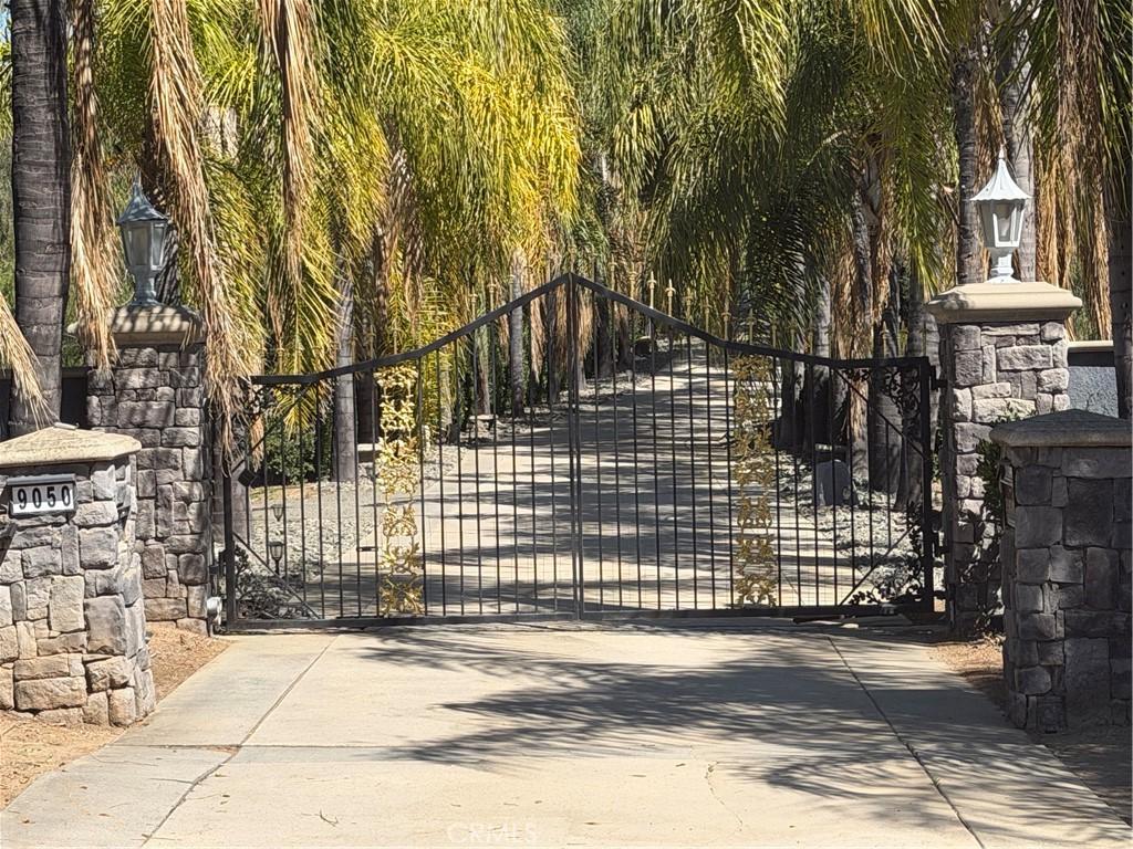 MLS #OC26054034 image #0