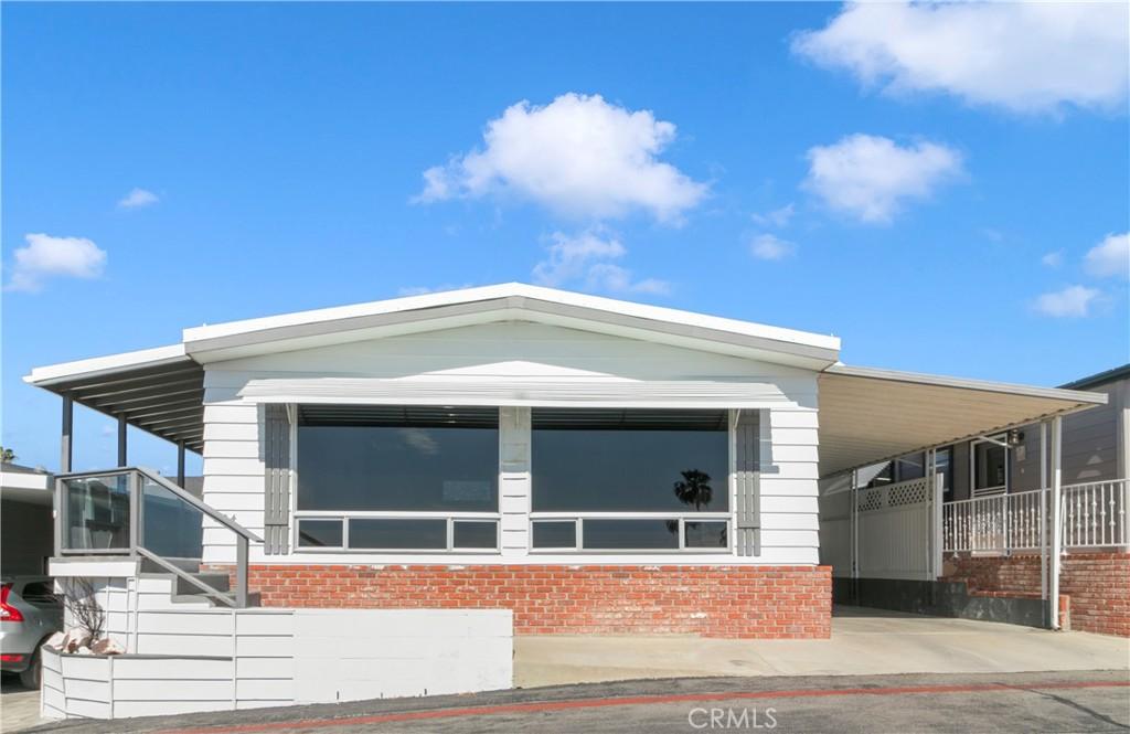 MLS #OC26054534 image #0