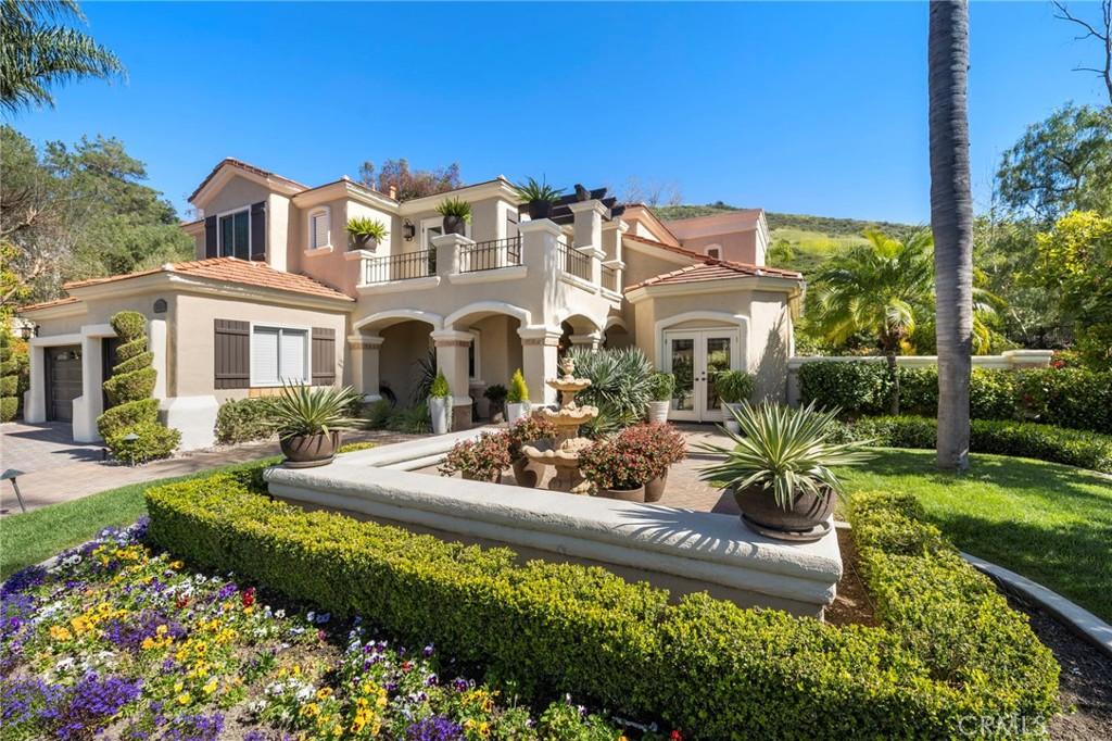 MLS #OC26054739 image #0