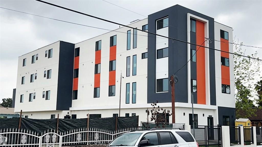 MLS #OC26056526 image #0