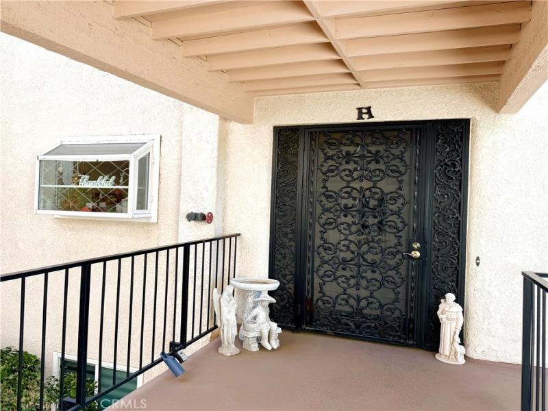 MLS #OC26057468 image #0