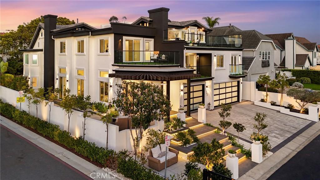 MLS #OC26057595 image #0