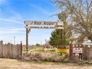 MLS #OC26057779 image #0