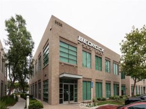 MLS #OC26058058 image #0