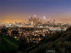 MLS #OC26058088 image #0