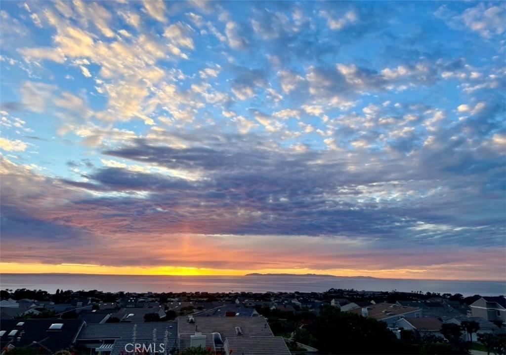 MLS #OC26058427 image #0