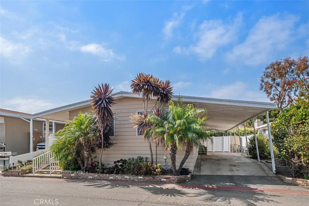 MLS #OC26058544 image #0