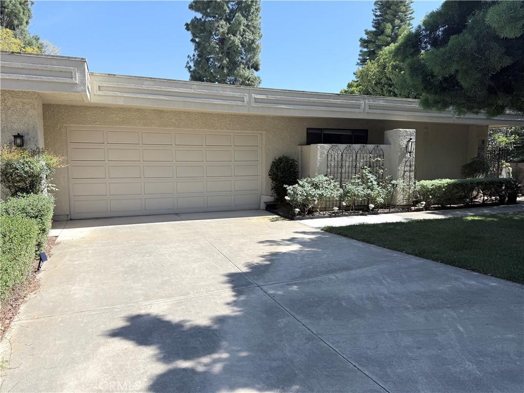 MLS #OC26058629 image #0