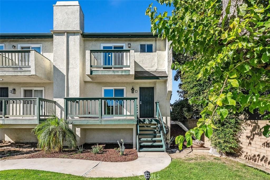 MLS #OC26058914 image #0