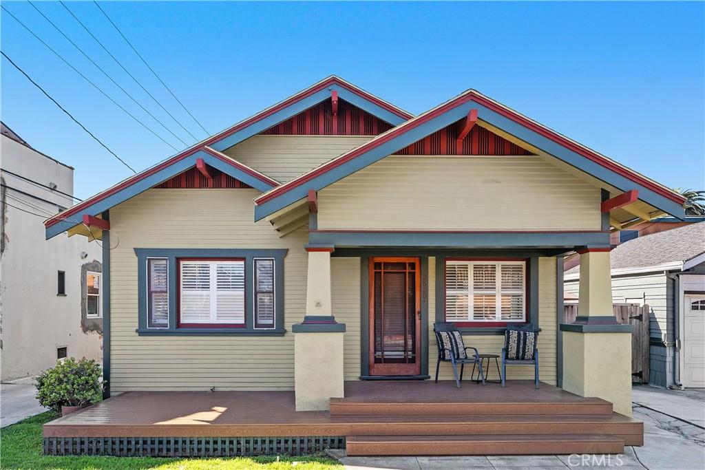 MLS #OC26059579 image #0