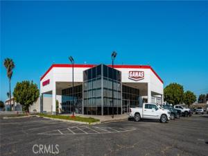 MLS #OC26059623 image #0