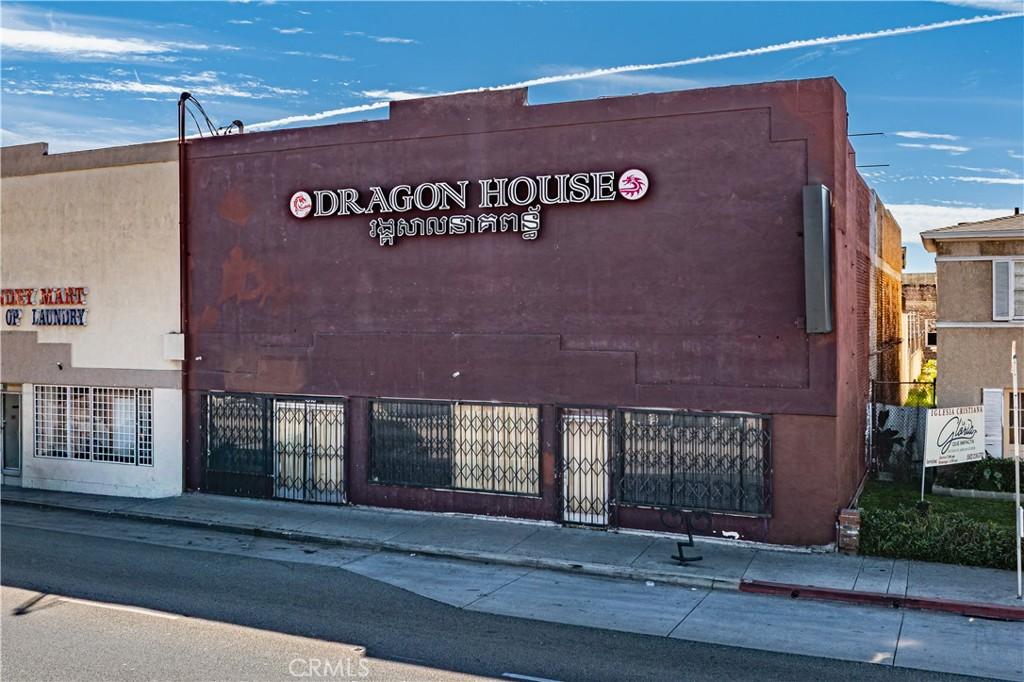 MLS #OC26060061 image #0