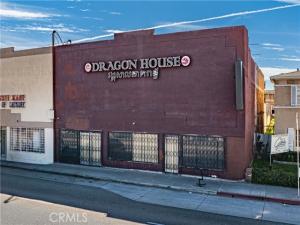 MLS #OC26060061 image #0