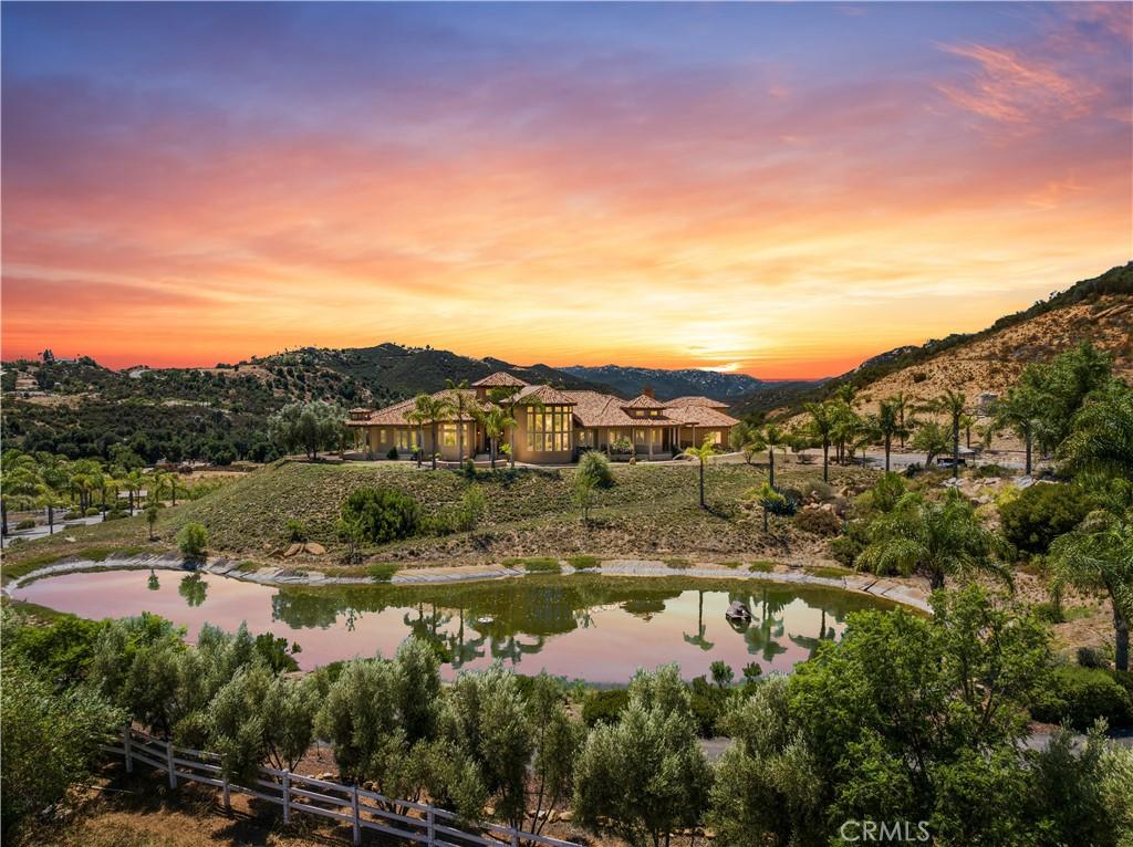 MLS #OC26061134 image #0