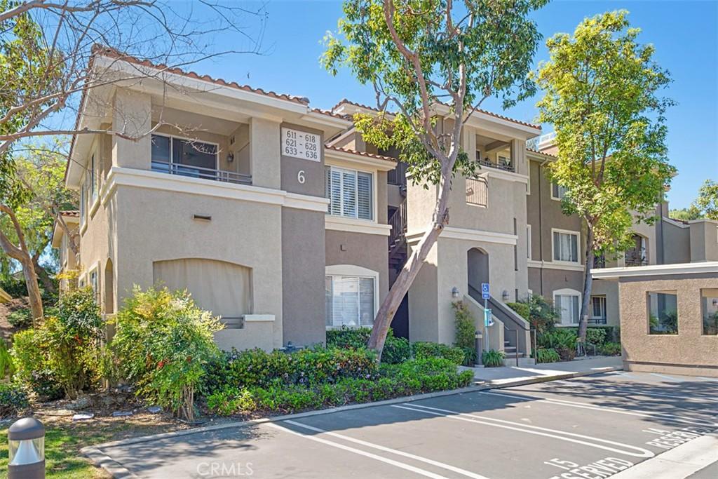 MLS #OC26061272 image #0