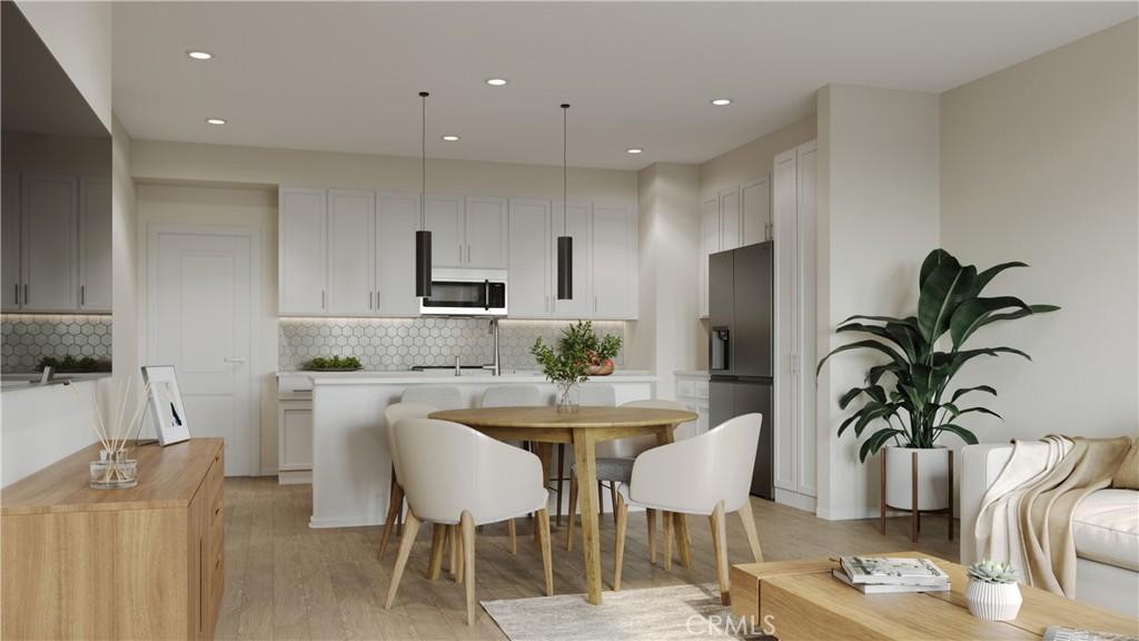 MLS #OC26062311 image #0