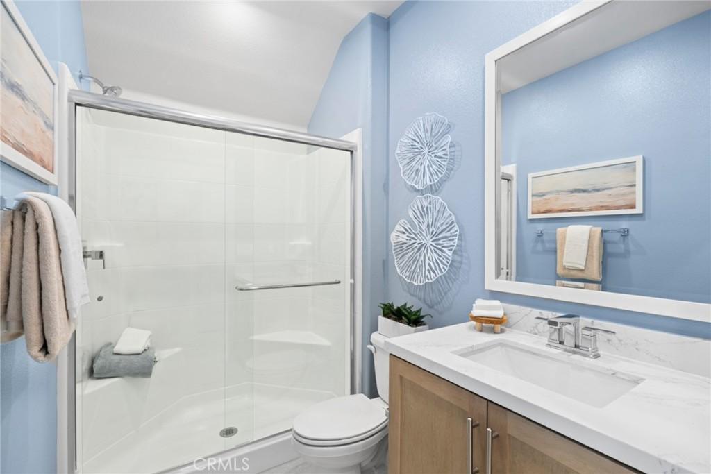 MLS #OC26062320 image #0