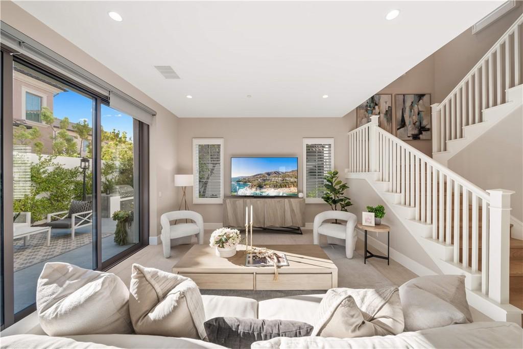 MLS #OC26062955 image #0