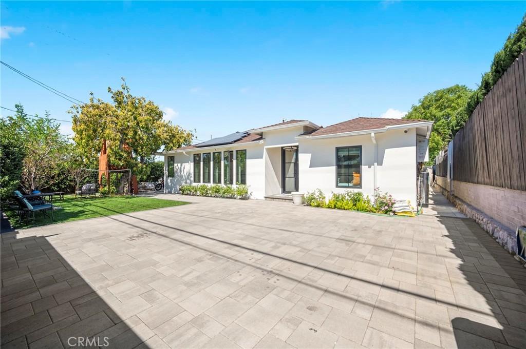 MLS #OC26064585 image #0