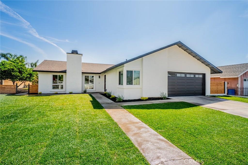 MLS #OC26066130 image #0