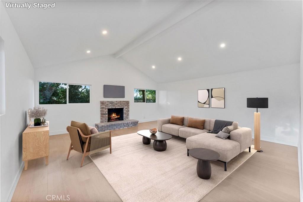 MLS #OC26066386 image #0