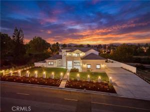 MLS #OC26066587 image #0