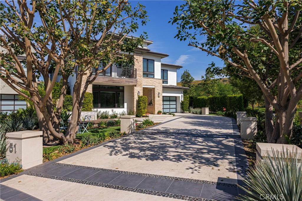 MLS #OC26067055 image #0