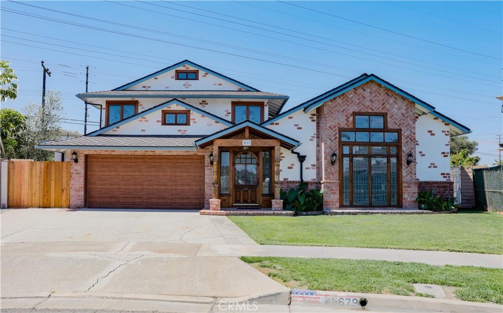 MLS #OC26067300 image #0