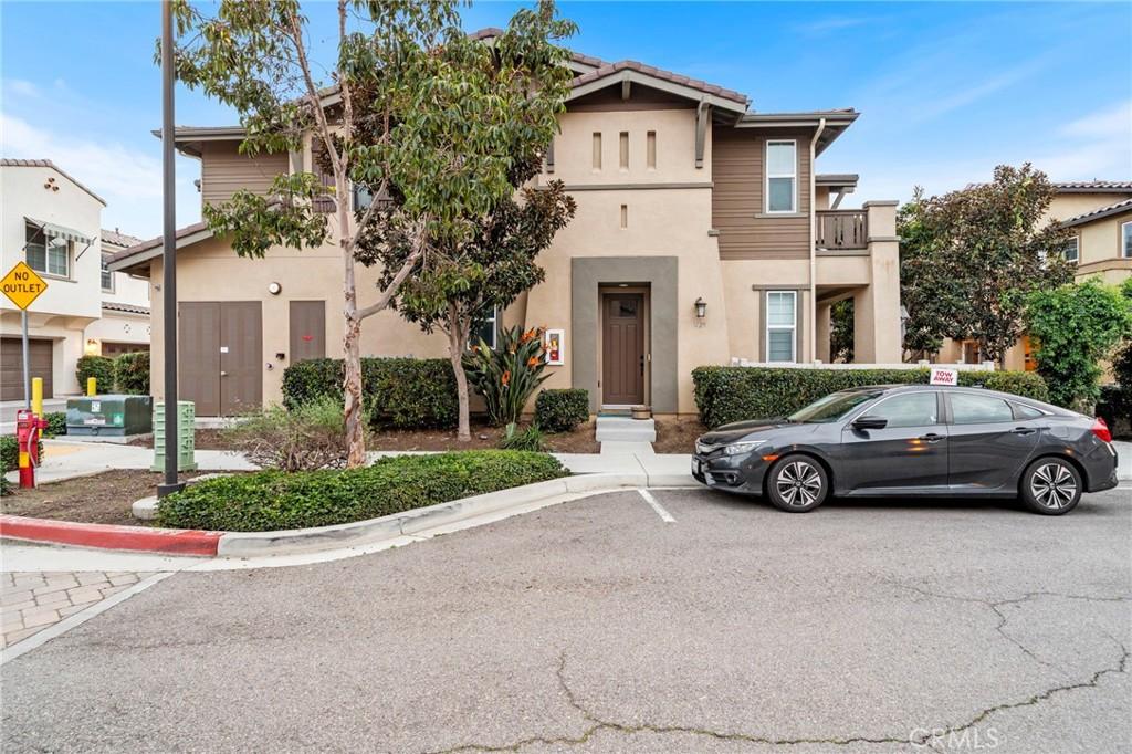 MLS #OC26067646 image #0