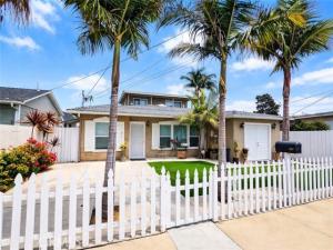MLS #OC26067801 image #0
