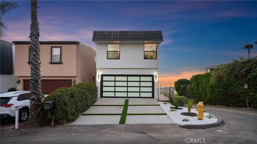 MLS #OC26068222 image #0