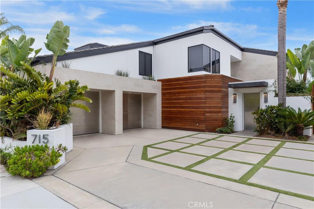 MLS #OC26069317 image #0