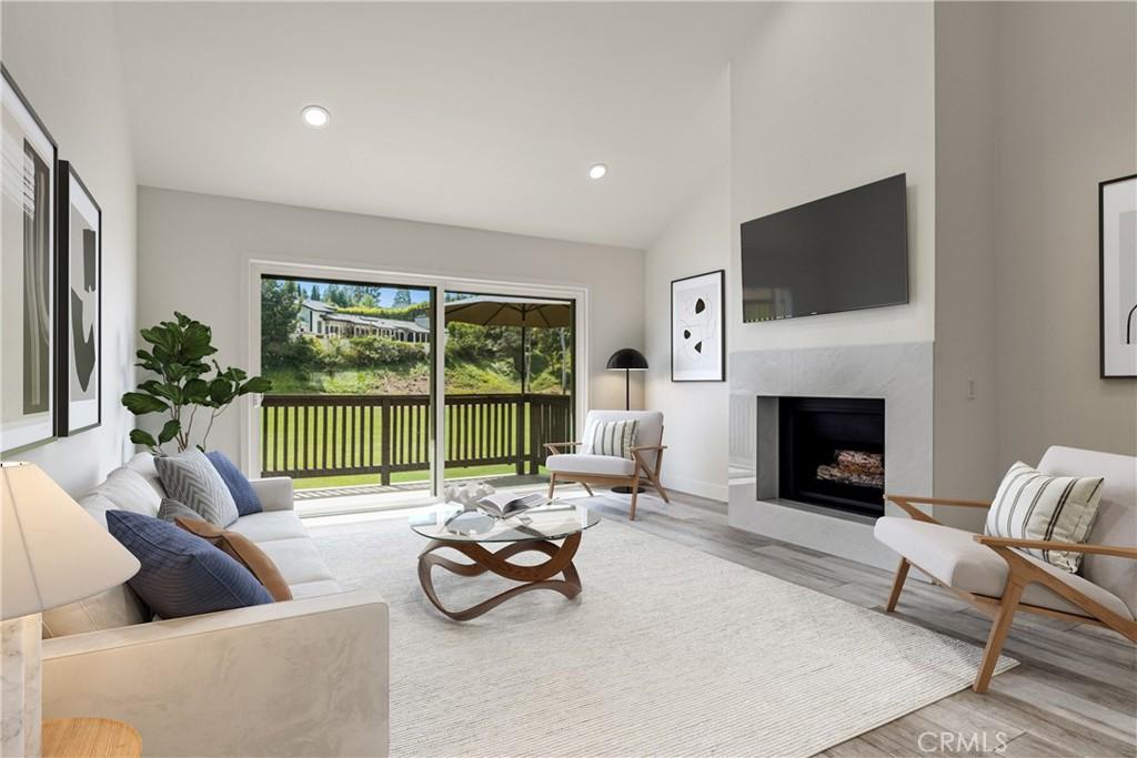 MLS #OC26070289 image #0