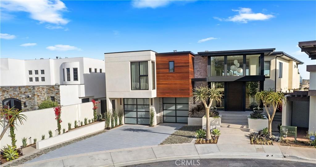 MLS #OC26071269 image #0