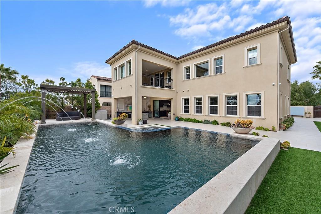 MLS #OC26071272 image #0